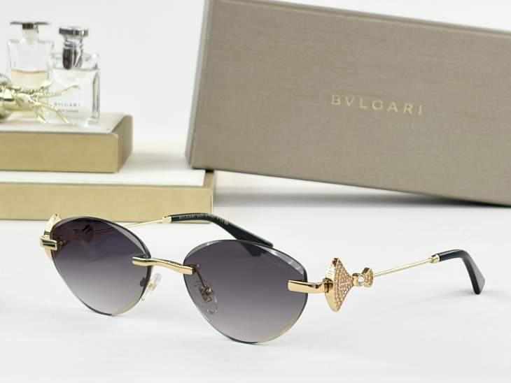 Picture of Bvlgari Sunglasses _SKUfw79721263fw
